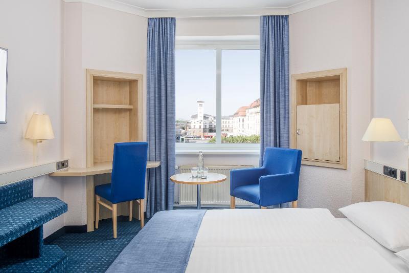 Intercityhotel Hotel 4*